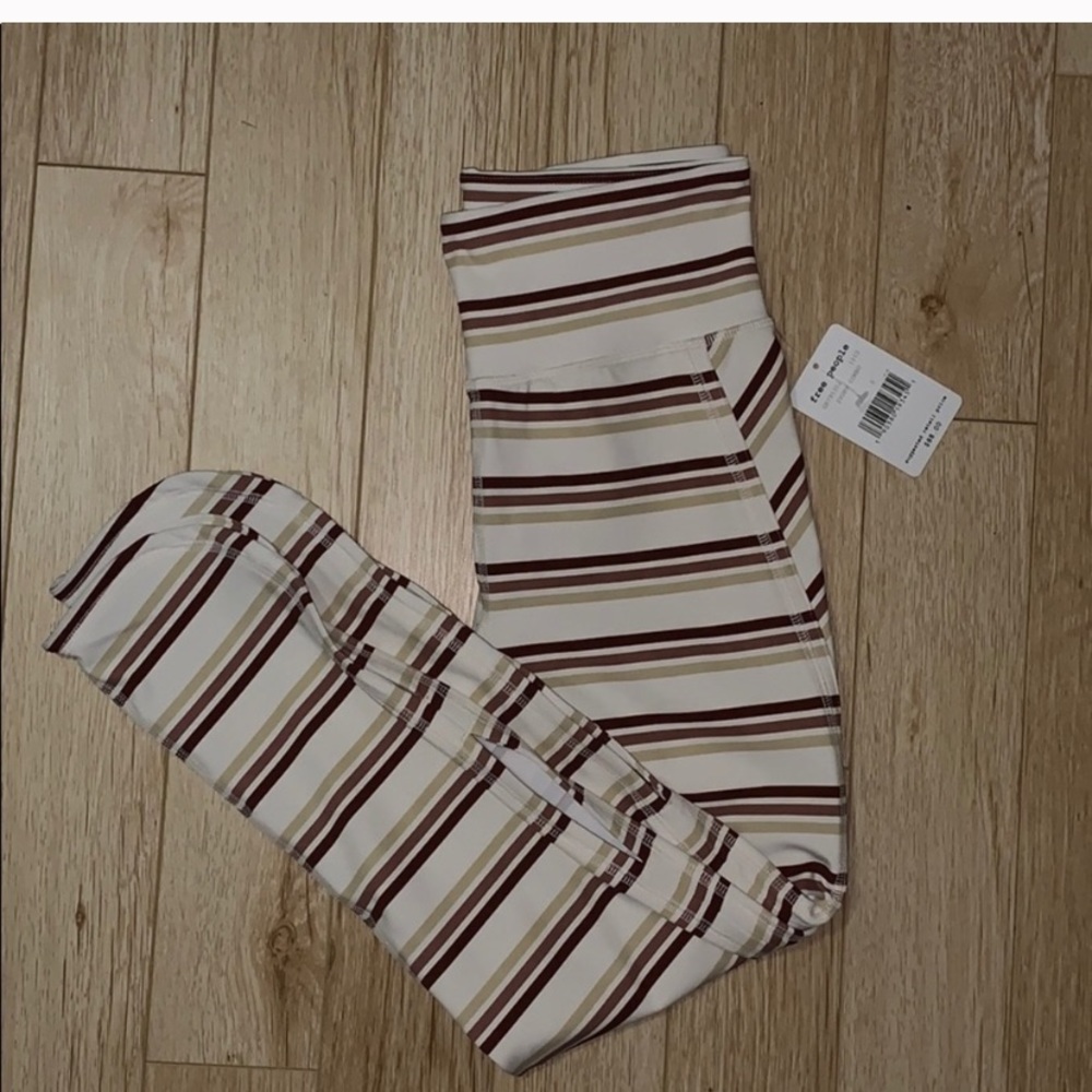 Free people revolve leggings